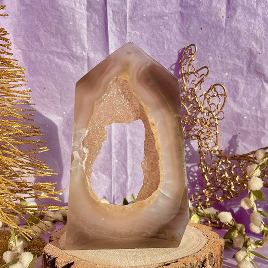 druzy agate tower