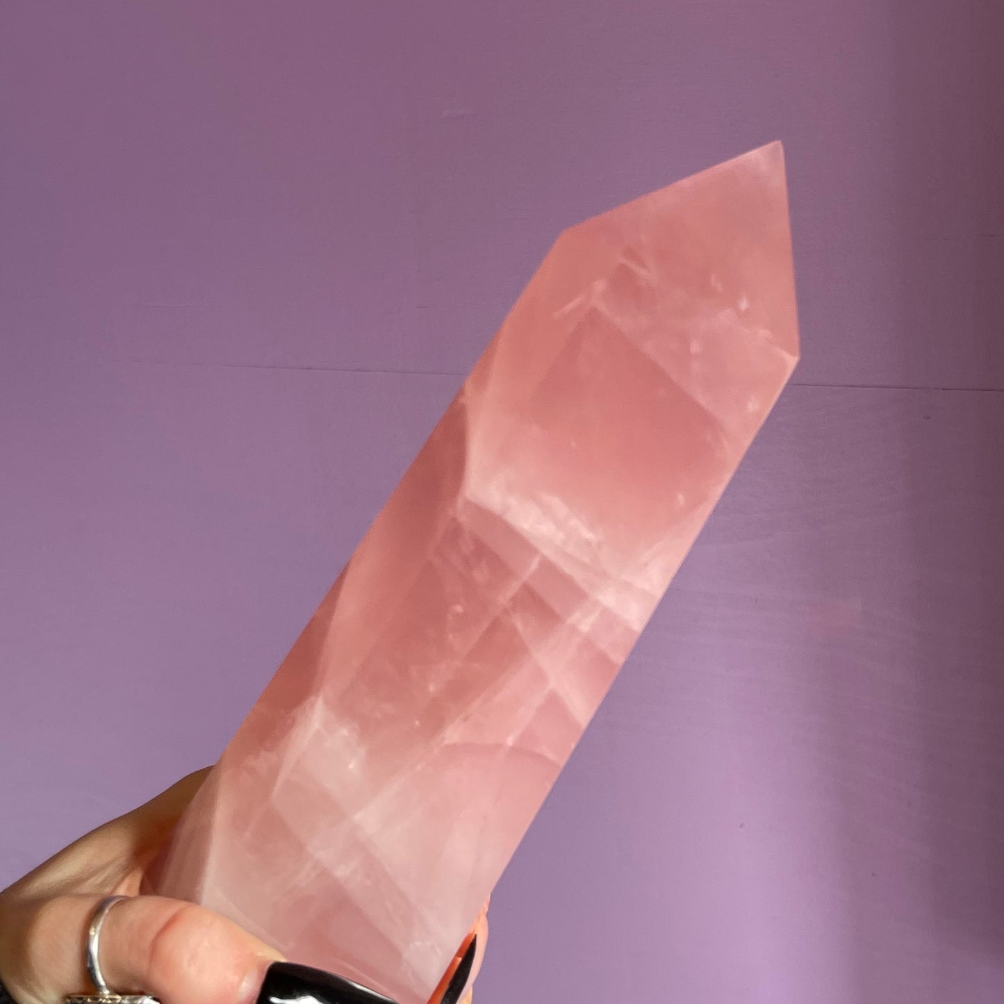 rose quartz tower 1.1kg