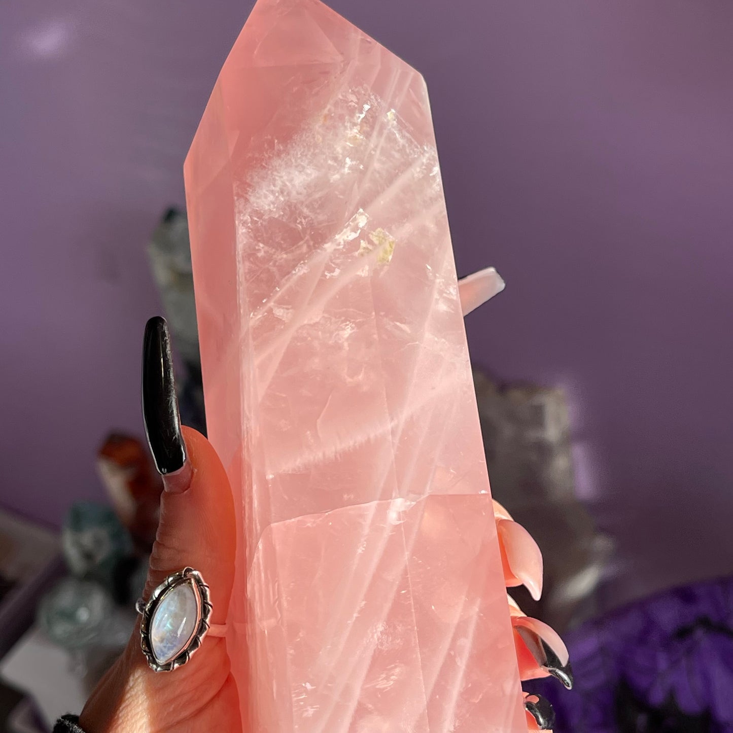 rose quartz tower 1.1kg